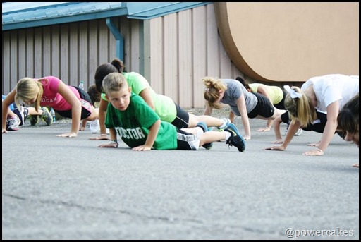 1010961_643355542361039_668248658_n