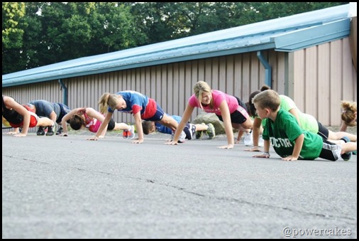 1013046_643355519027708_711211611_n