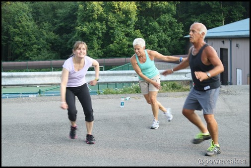 922770_643355949027665_826796124_n