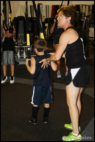 942906_643355595694367_637370210_n