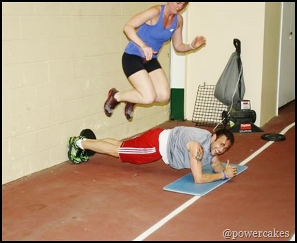 945619_643355832361010_1863822511_n