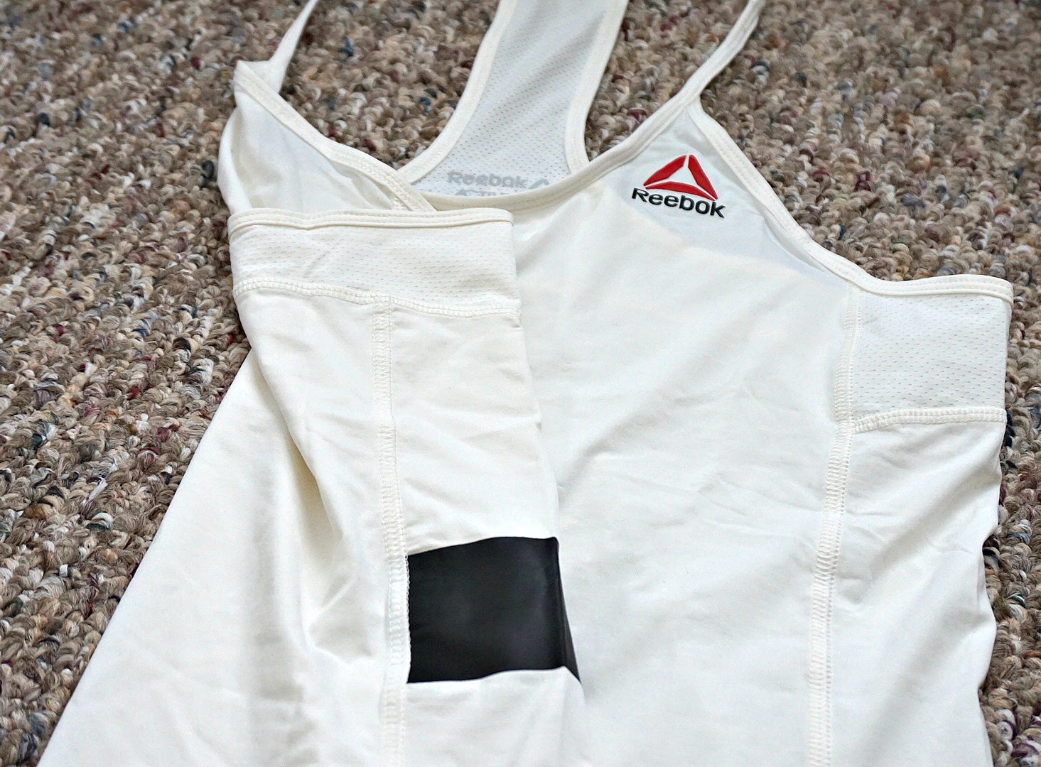 079D9460-DF23-4DCA-8496-1BEF975F3AE3